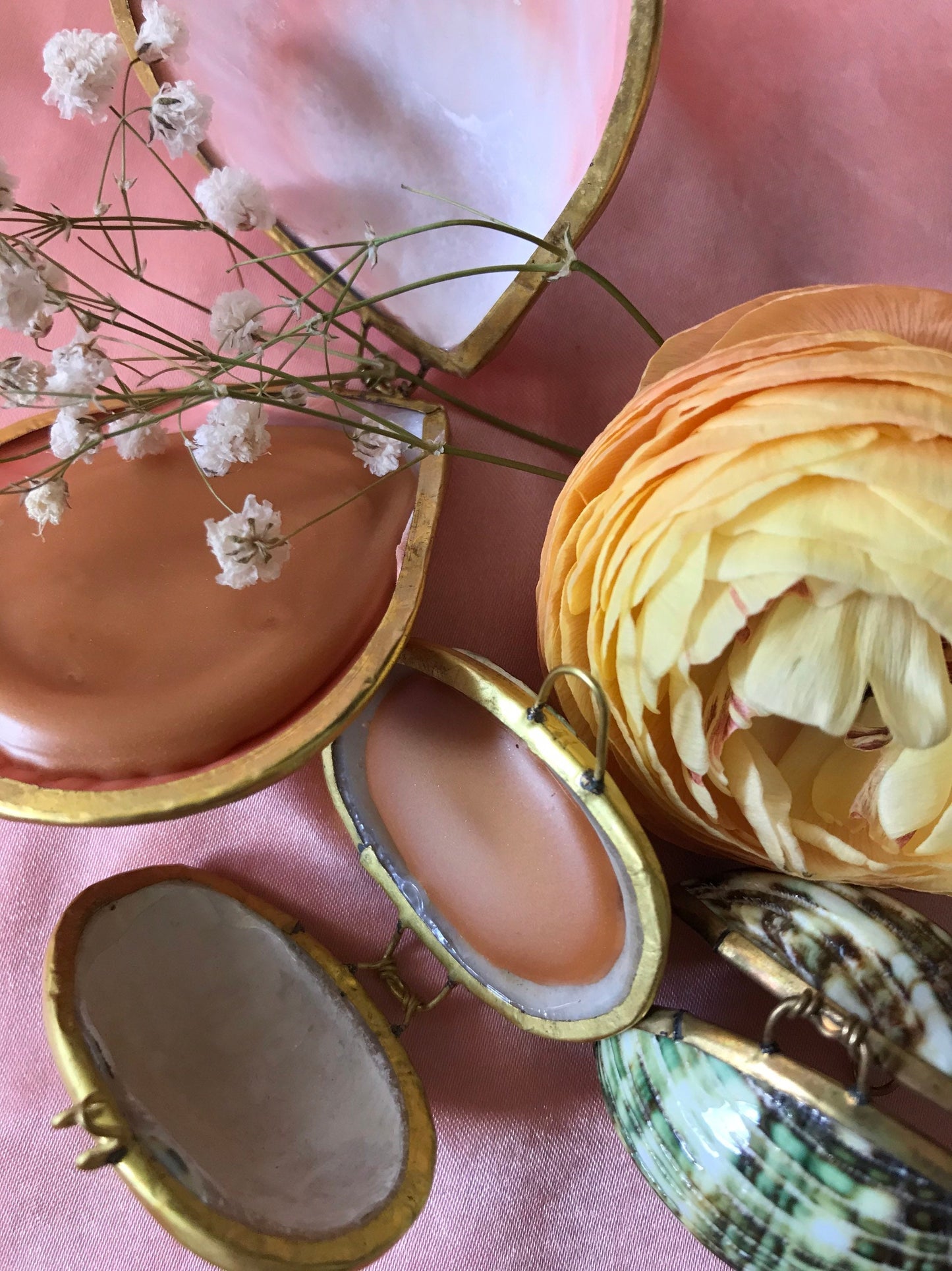 Orange + Grapefruit Shimmer Lip and Body Balm in a Shell jewelry keepsake box with pure essential oils and mica sparkle shine!
